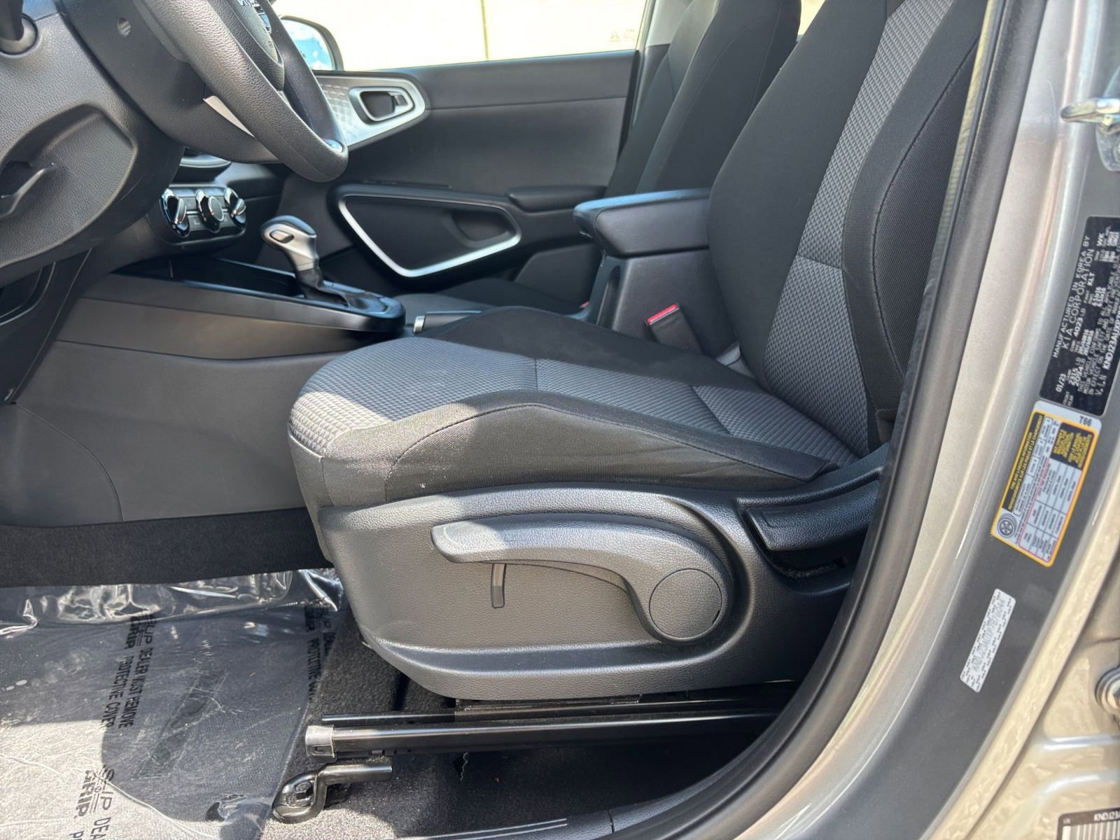 Thumbnail: 2023 Kia Soul - 24