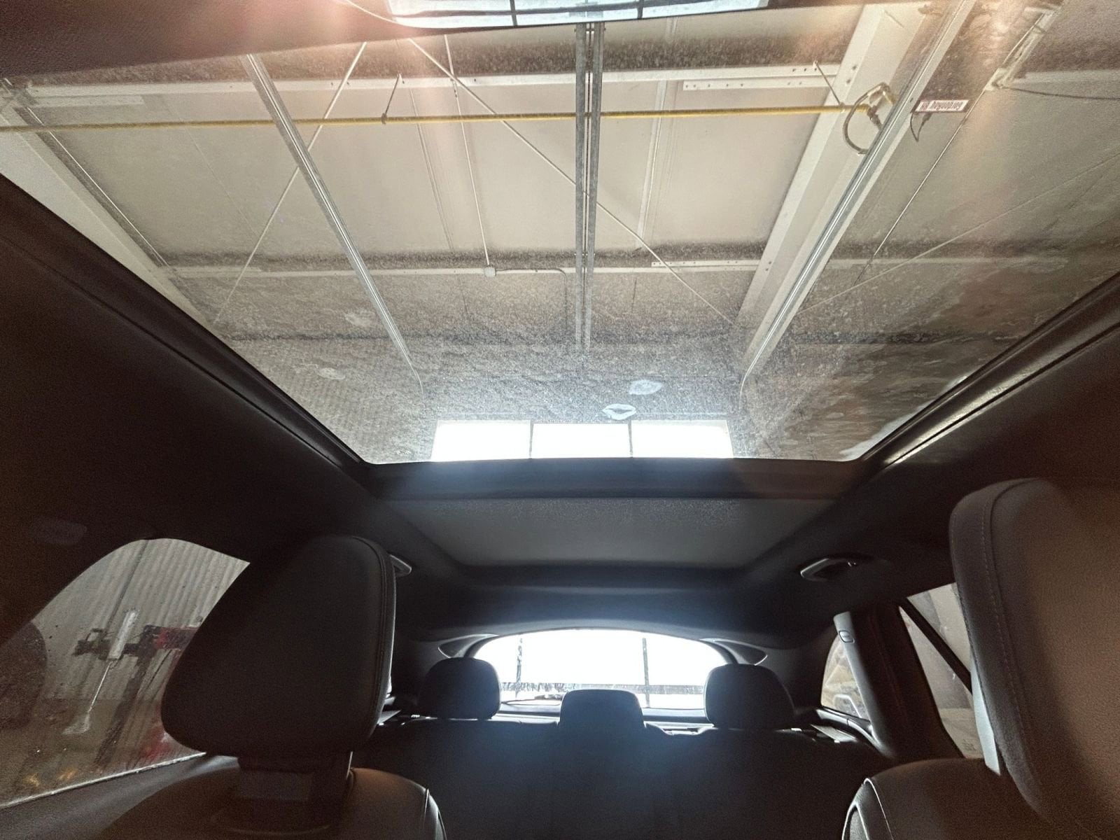 Thumbnail: 2024 Mercedes-Benz GLC - 31