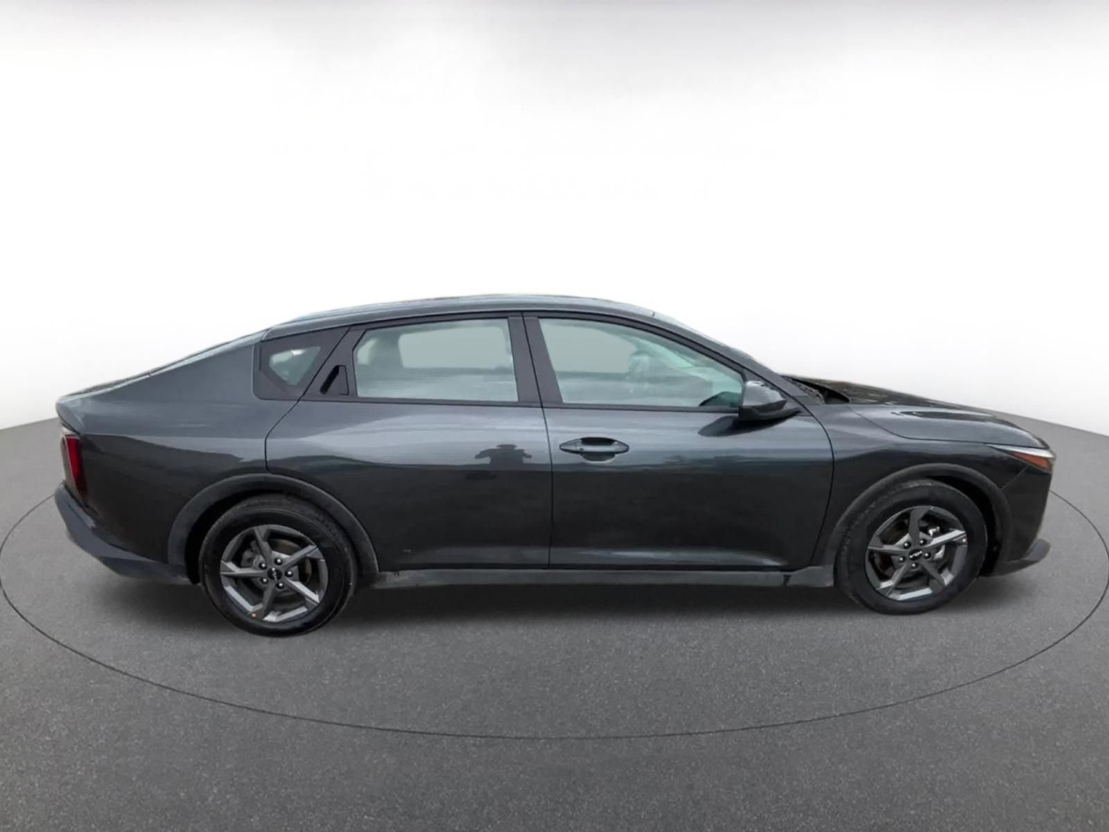 Thumbnail: 2025 Kia K4 - 16