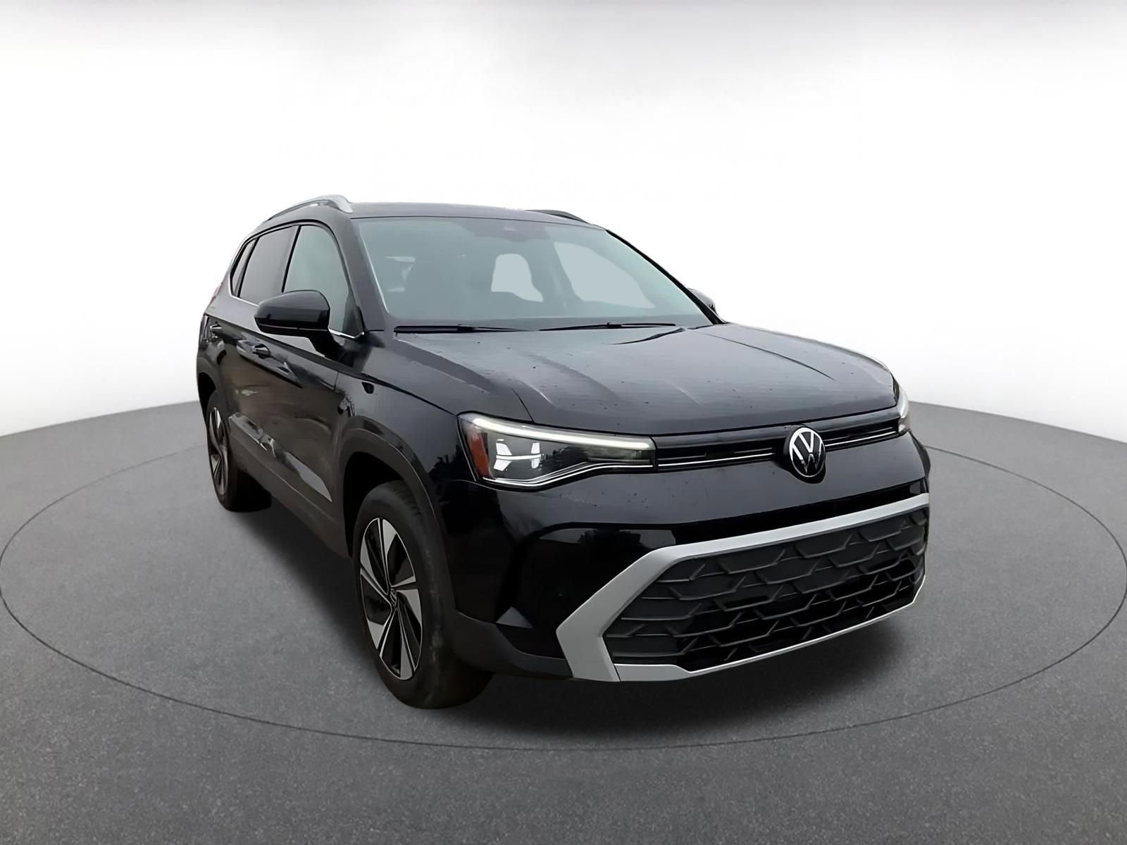 Thumbnail: 2025 Volkswagen Taos - 3