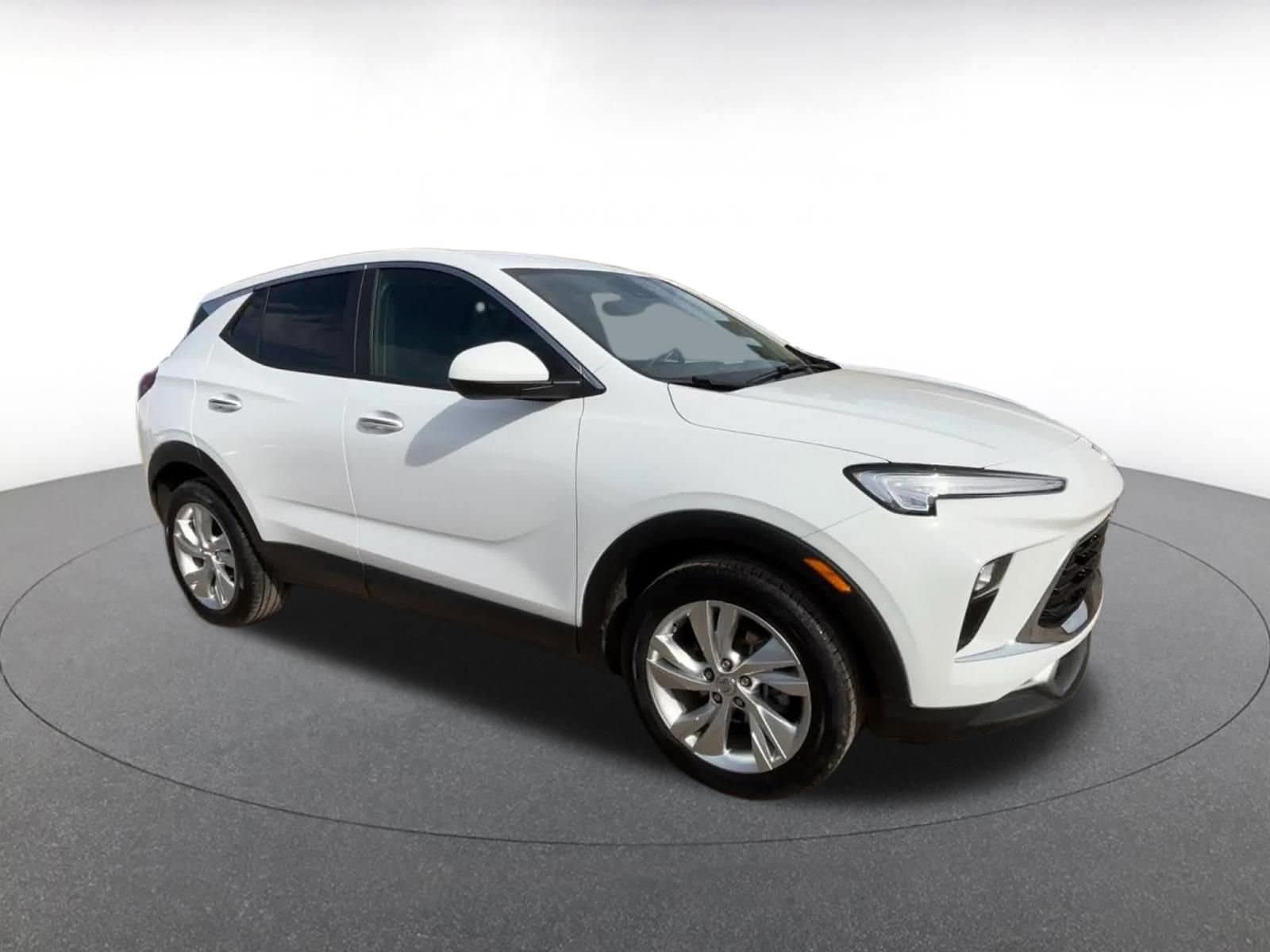 Thumbnail: 2025 Buick Encore GX - 2