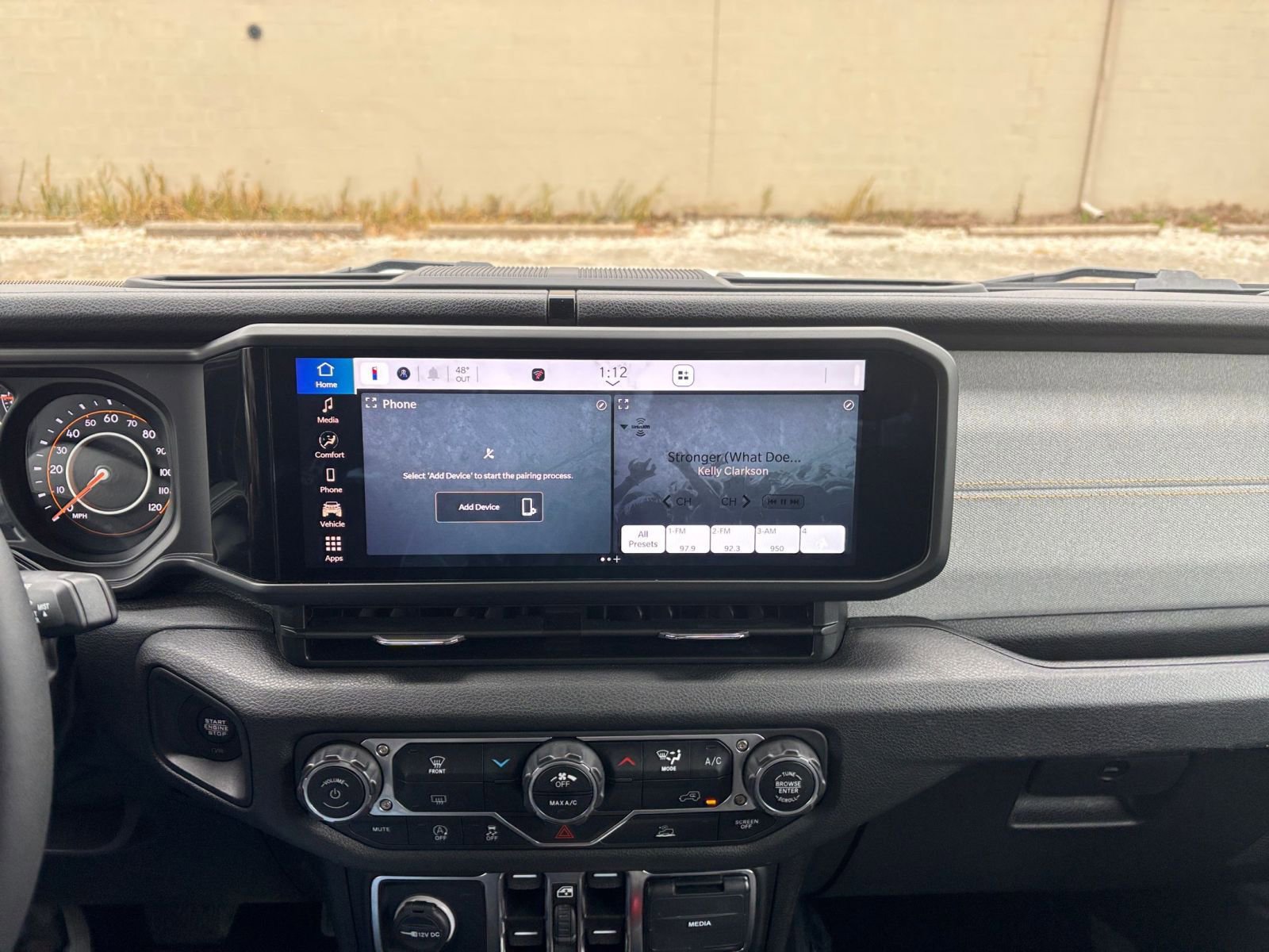 Thumbnail: 2025 Jeep Wrangler - 21