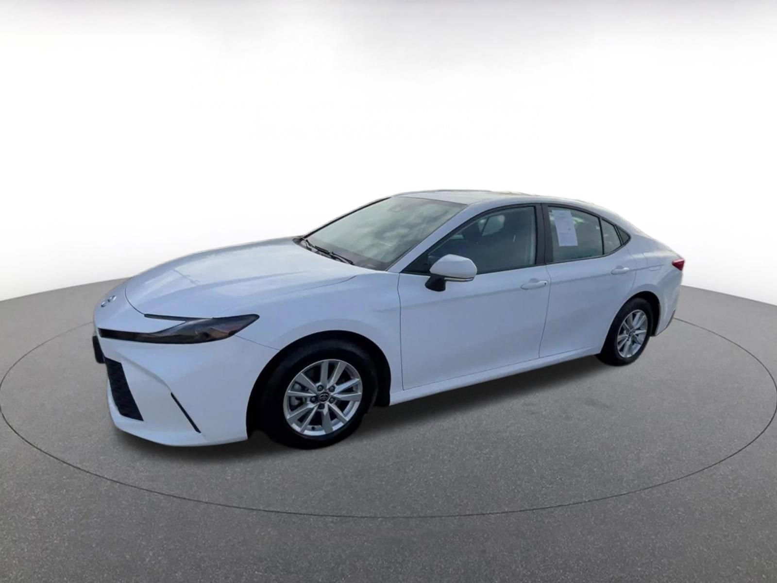 Thumbnail: 2025 Toyota Camry - 9