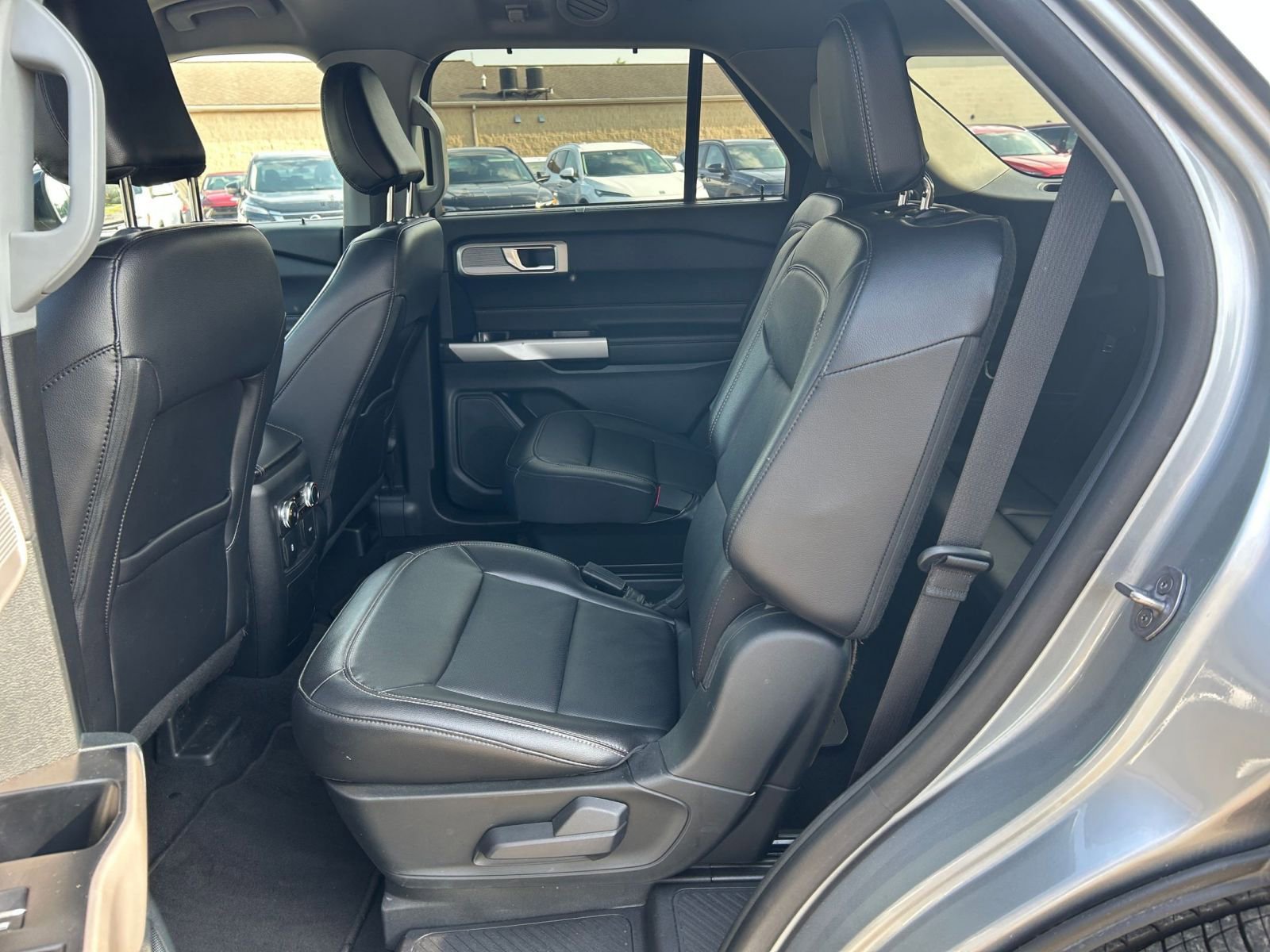 Thumbnail: 2024 Ford Explorer - 25