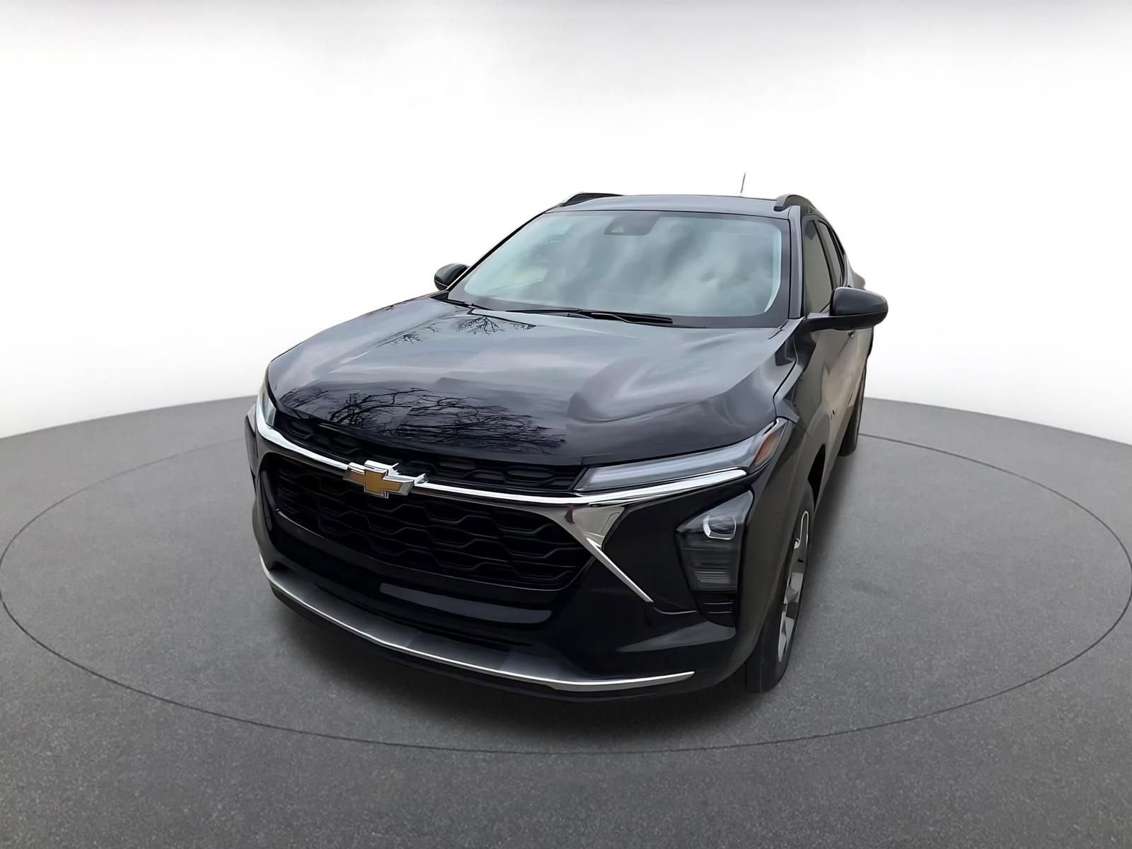 Thumbnail: 2025 Chevrolet Trax - 7