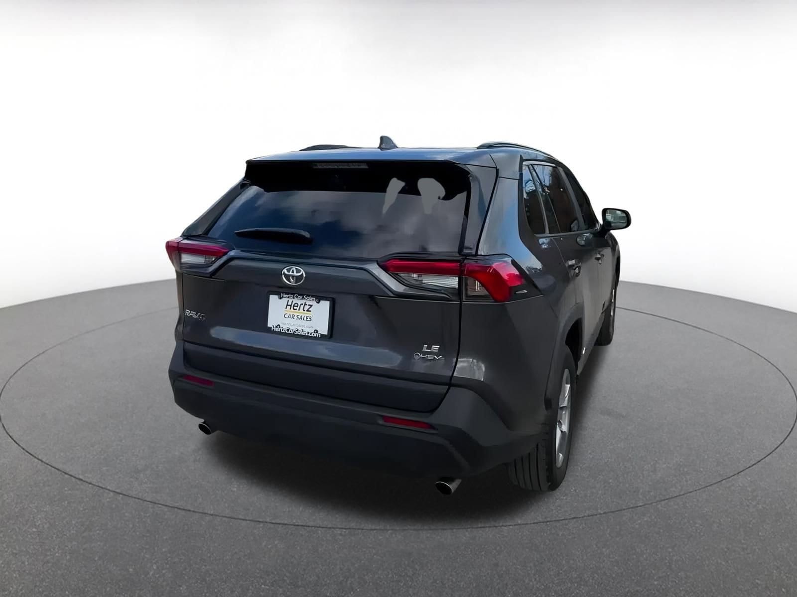 Thumbnail: 2025 Toyota RAV4 - 14