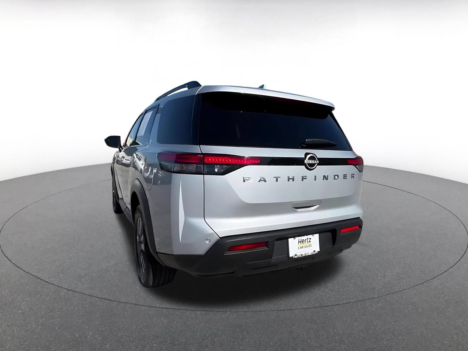 Thumbnail: 2025 Nissan Pathfinder - 11