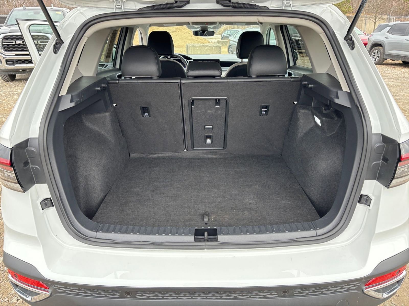 Thumbnail: 2025 Volkswagen Taos - 31