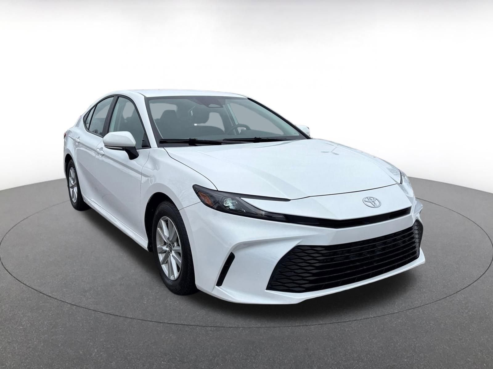 Thumbnail: 2025 Toyota Camry - 1