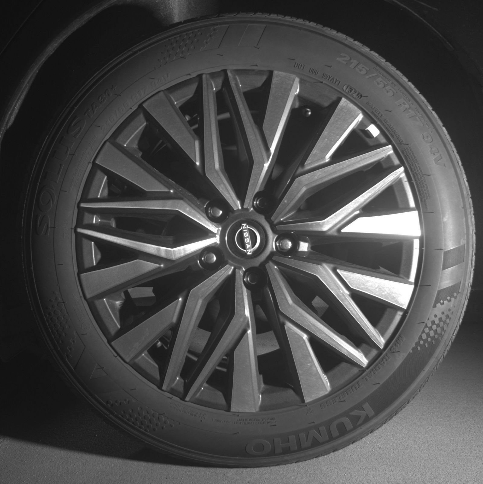 Thumbnail: 2025 Nissan Altima - 16