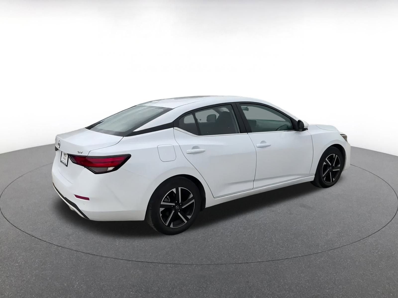 Thumbnail: 2024 Nissan Sentra - 14