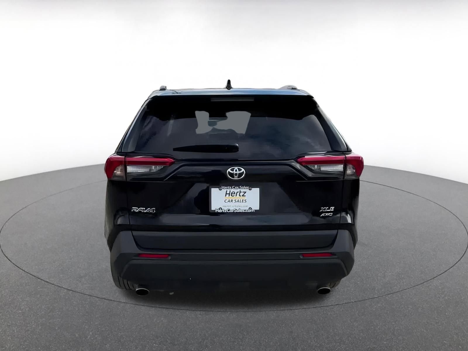 Thumbnail: 2025 Toyota RAV4 - 12