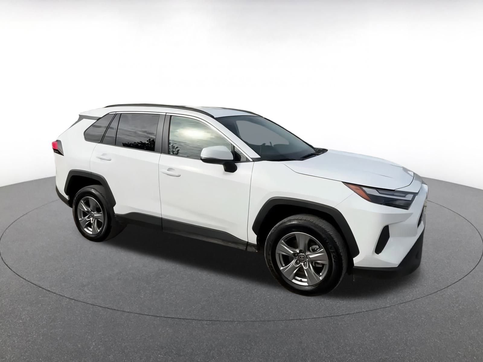 Thumbnail: 2025 Toyota RAV4 - 2