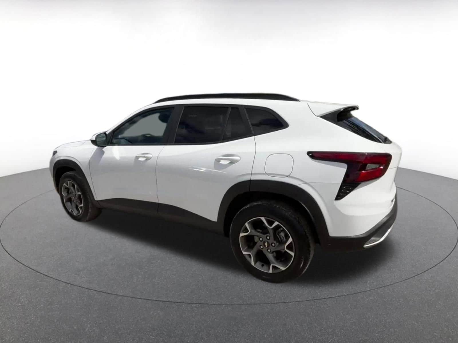 Thumbnail: 2025 Chevrolet Trax - 10