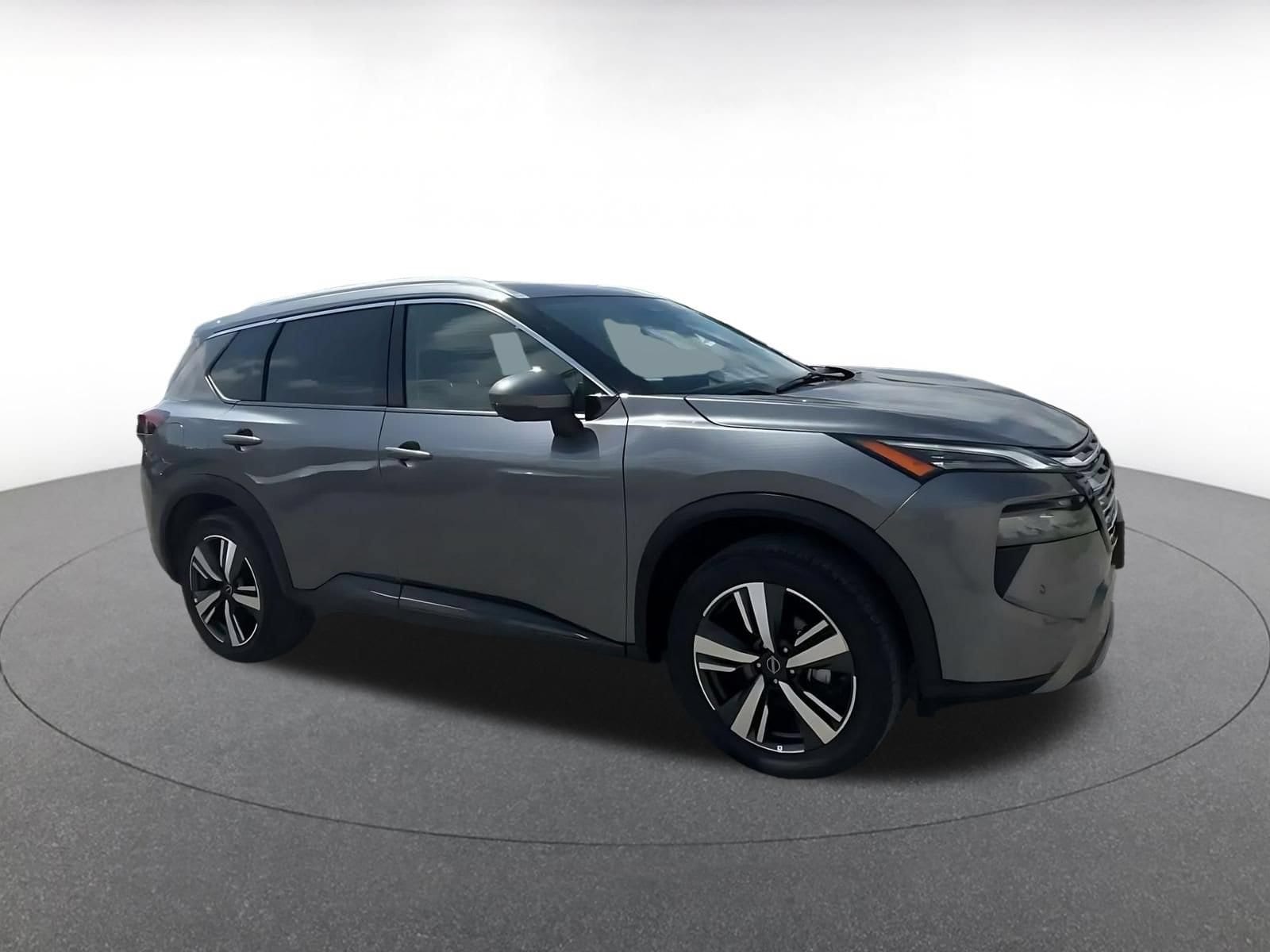 Thumbnail: 2026 Nissan Rogue - 2
