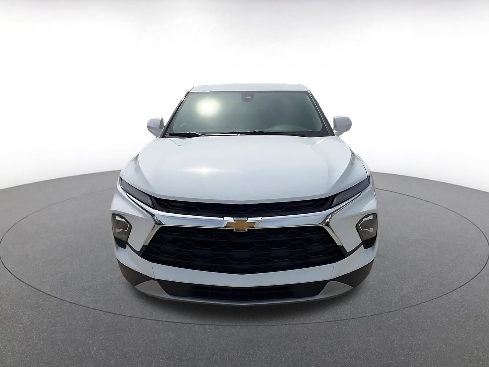 Thumbnail: 2025 Chevrolet Blazer - 4