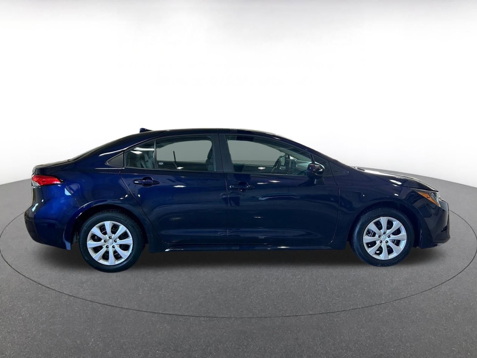 2024 Toyota Corolla LE 21