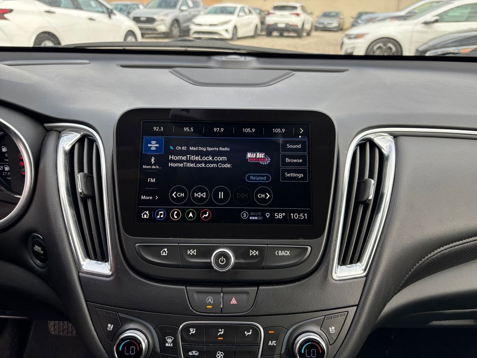 Thumbnail: 2024 Chevrolet Malibu - 21