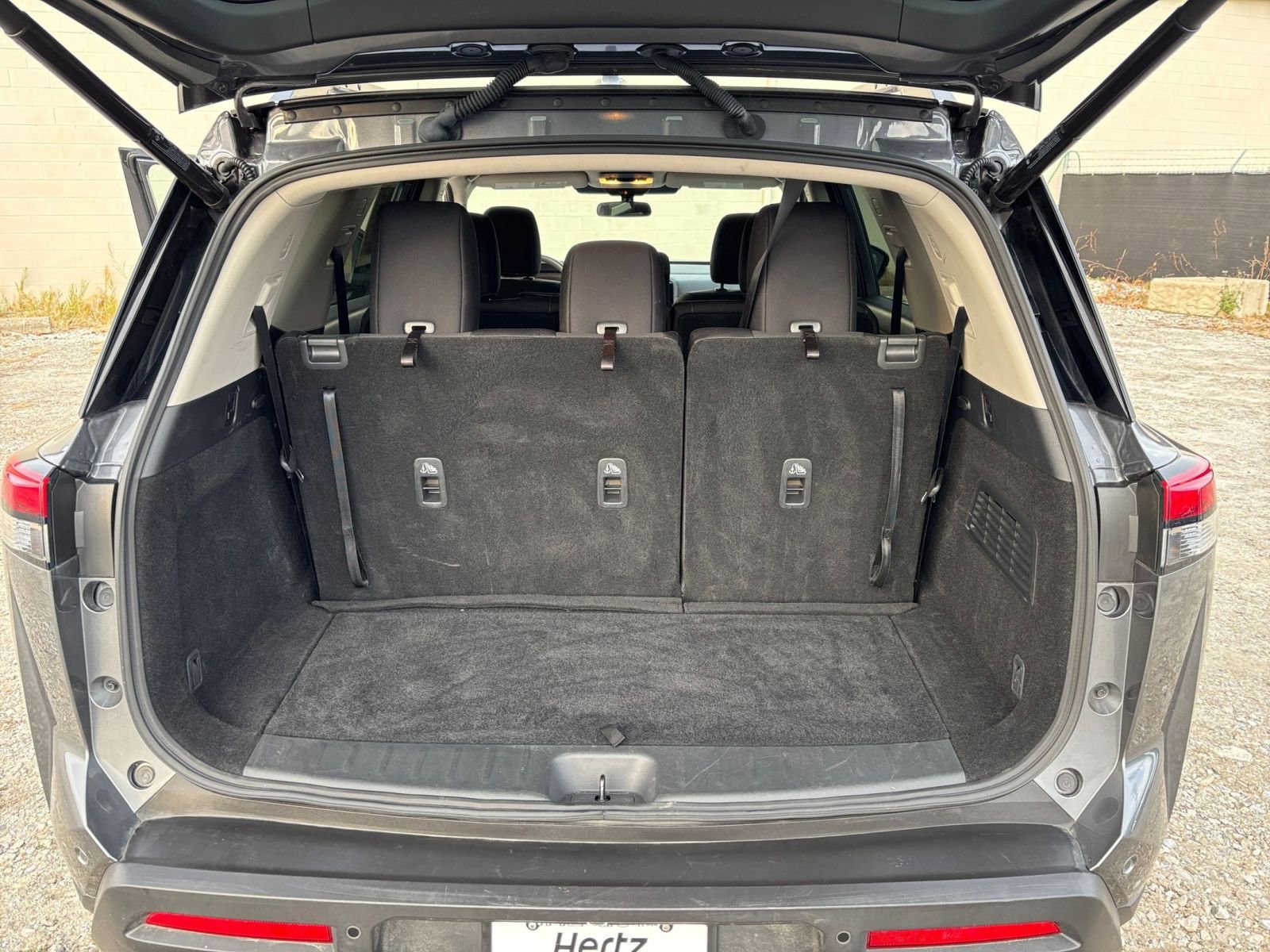 Thumbnail: 2025 Nissan Pathfinder - 31