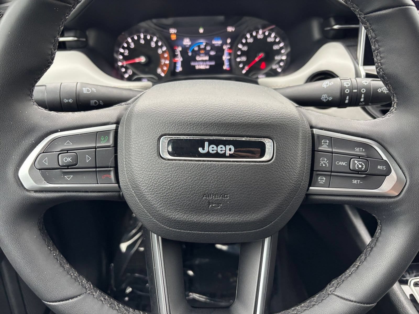 Thumbnail: 2025 Jeep Compass - 29