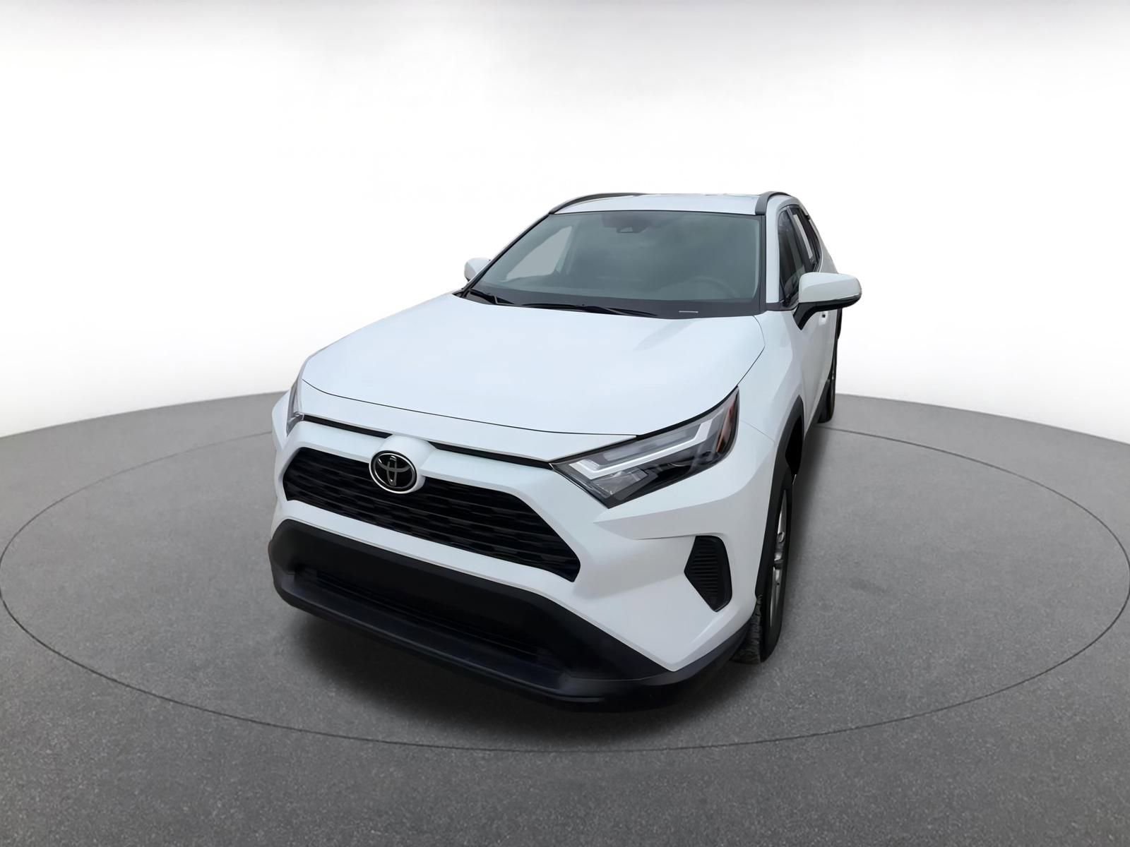 Thumbnail: 2025 Toyota RAV4 - 7