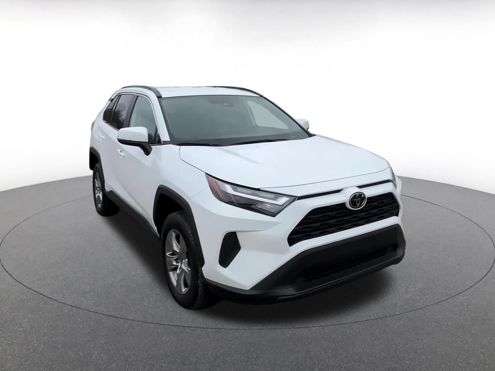 Thumbnail: 2025 Toyota RAV4 - 3