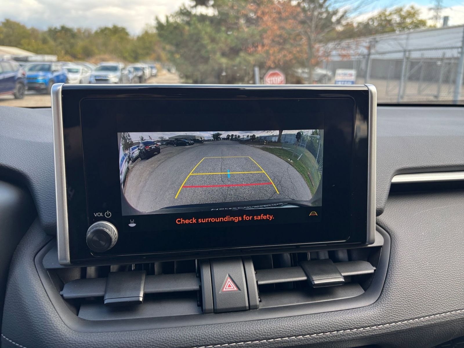 Thumbnail: 2025 Toyota RAV4 - 17