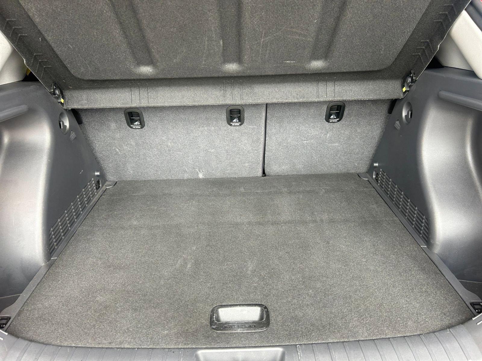 Thumbnail: 2025 Hyundai Kona - 32