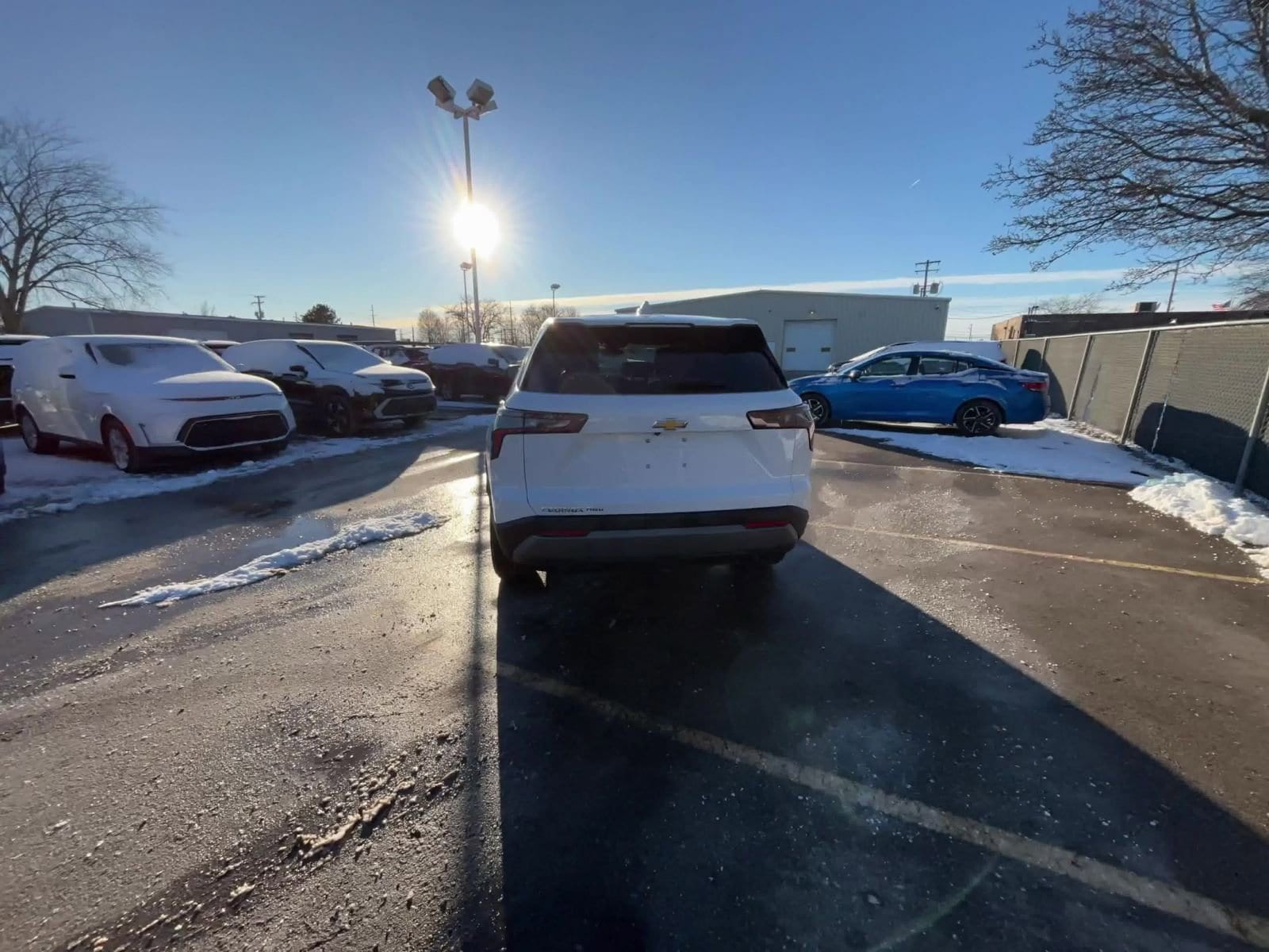 Thumbnail: 2025 Chevrolet Equinox - 16