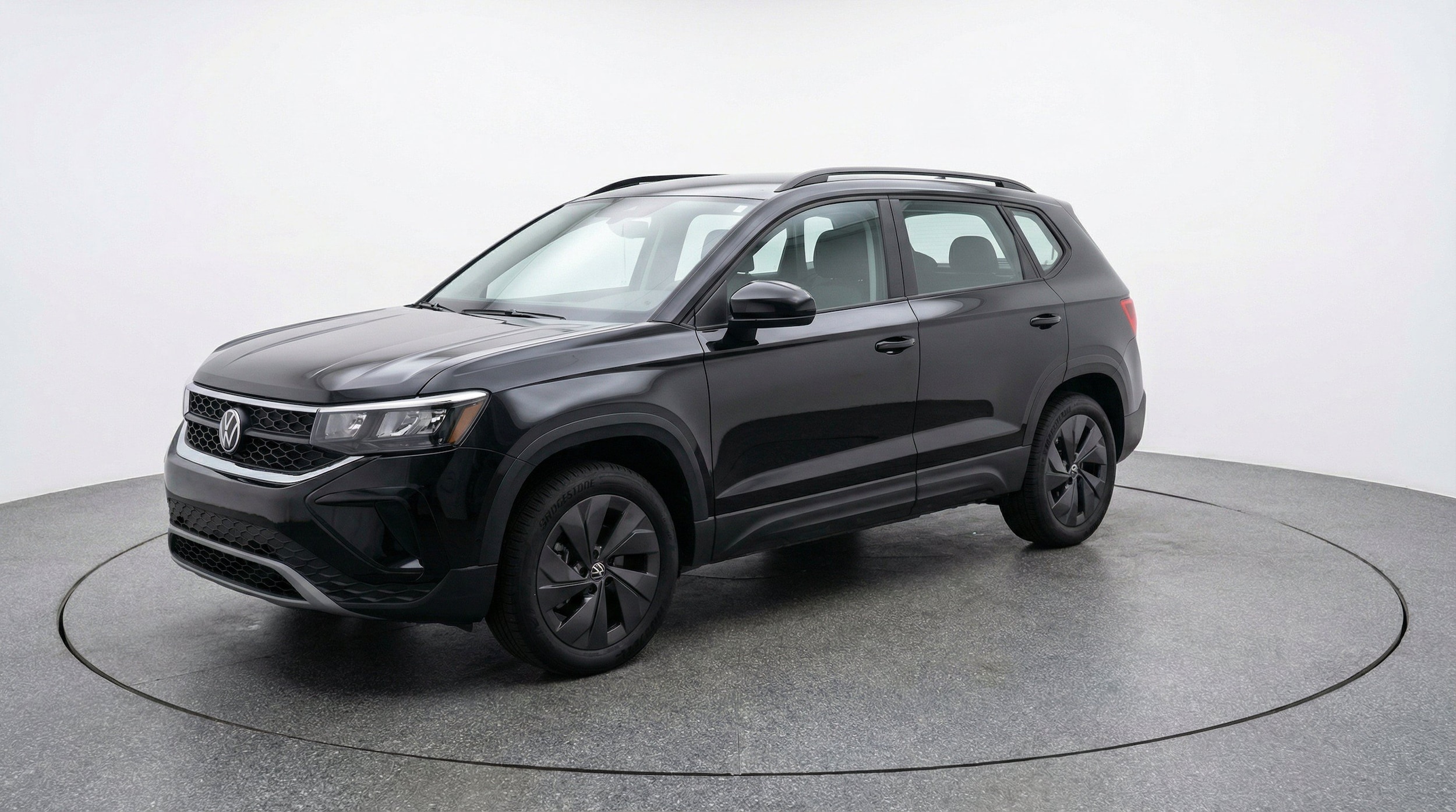 Thumbnail: 2025 Volkswagen Taos - 3