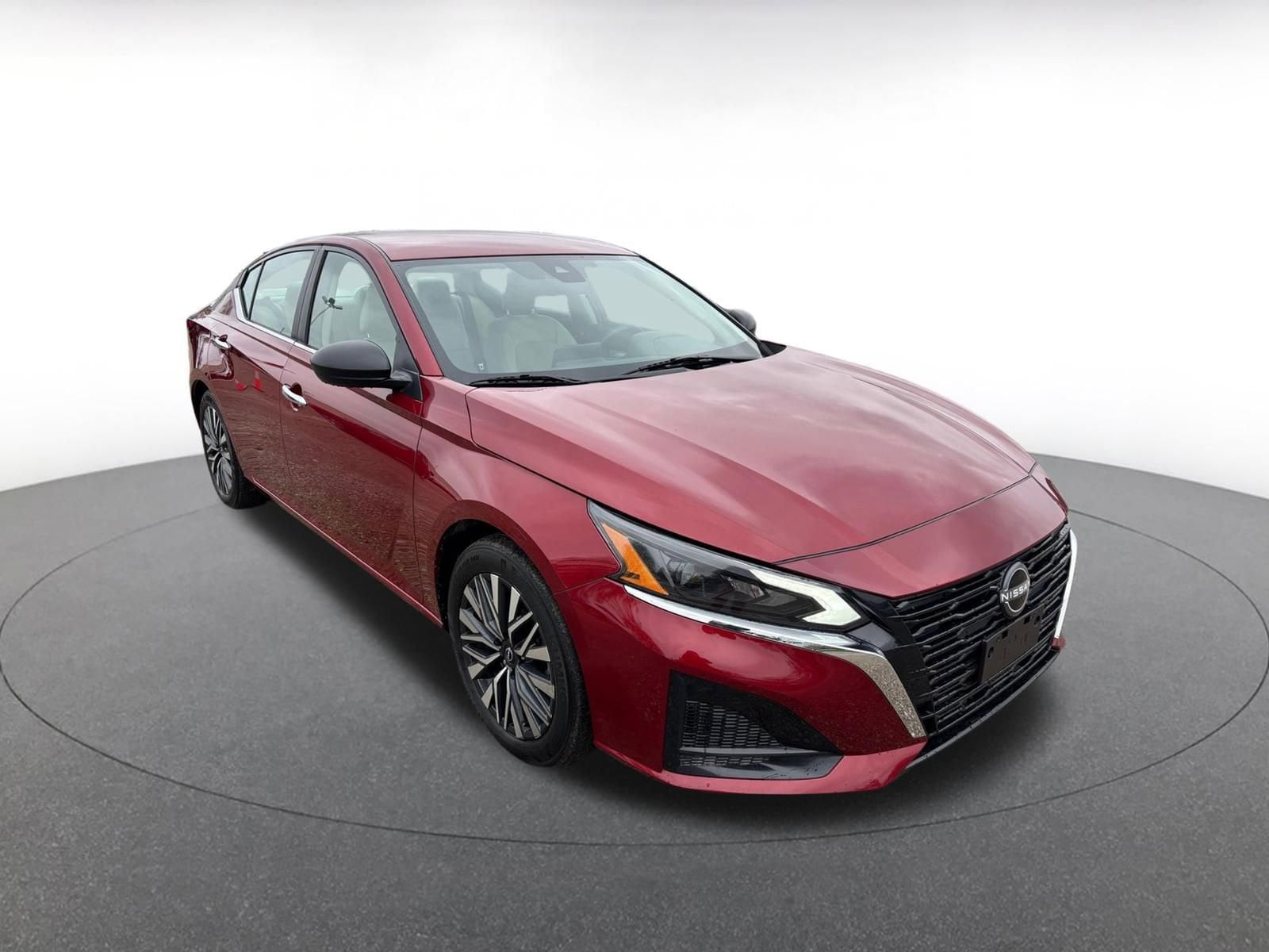 Thumbnail: 2025 Nissan Altima - 1