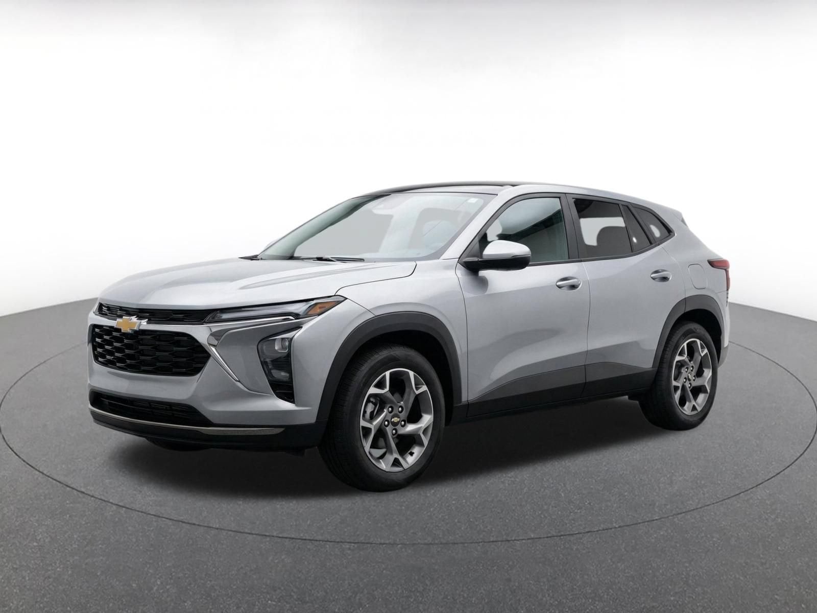 Thumbnail: 2025 Chevrolet Trax - 3