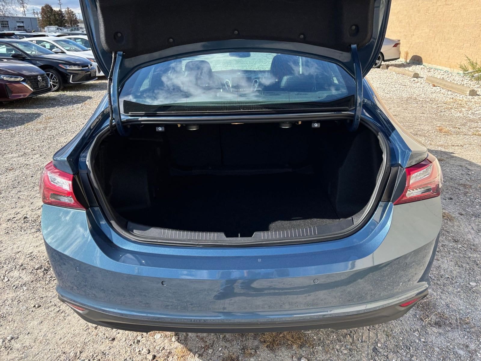 Thumbnail: 2024 Chevrolet Malibu - 31