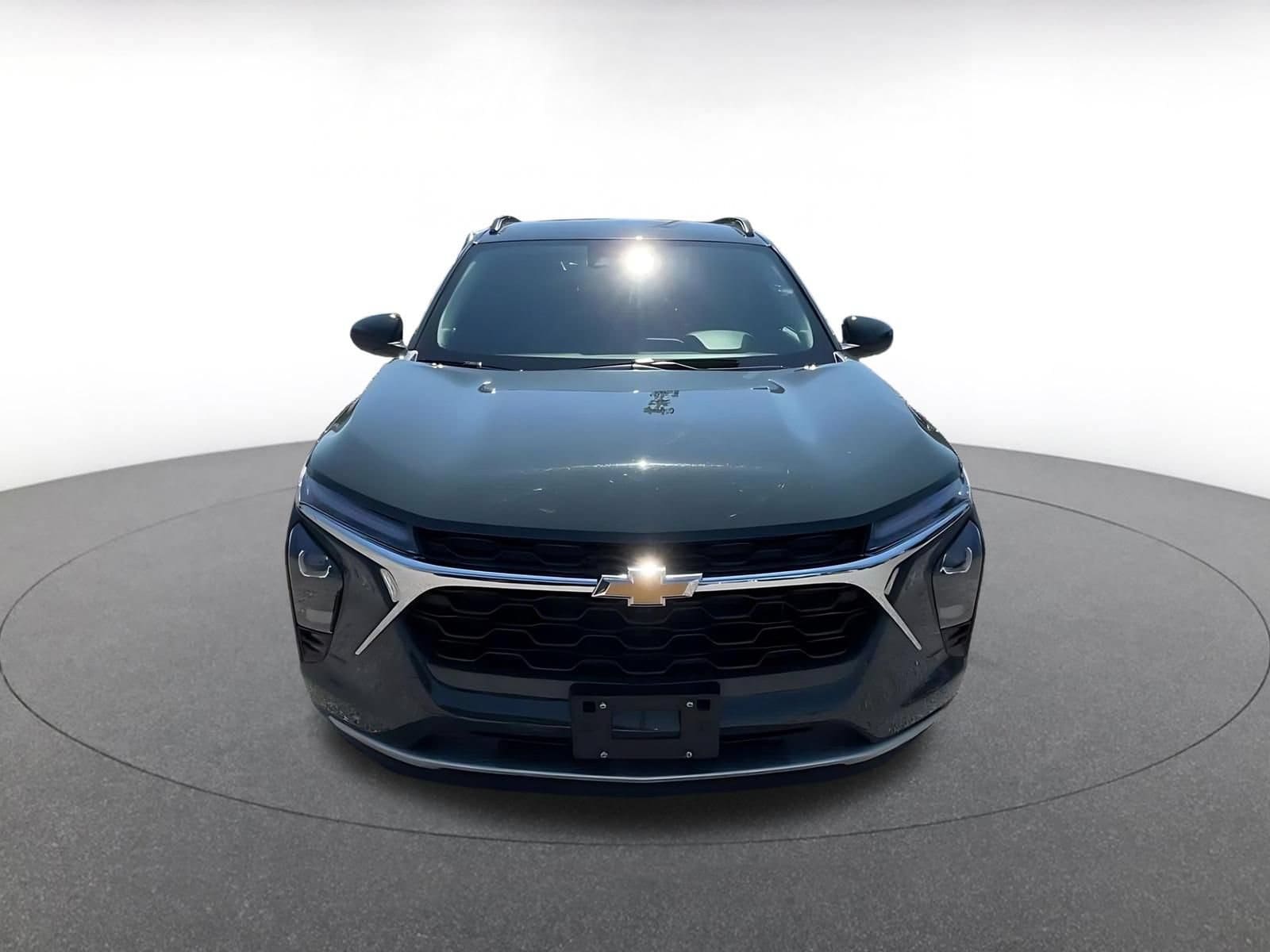 Thumbnail: 2025 Chevrolet Trax - 4