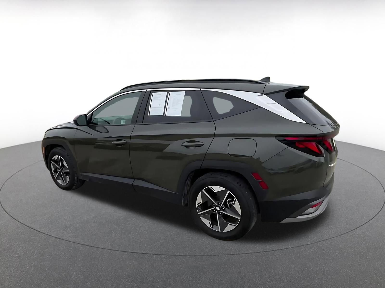 Thumbnail: 2025 Hyundai Tucson - 10