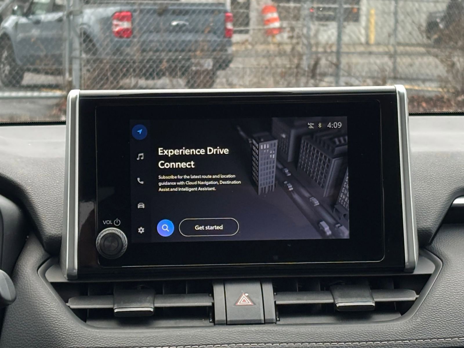 Thumbnail: 2025 Toyota RAV4 - 21