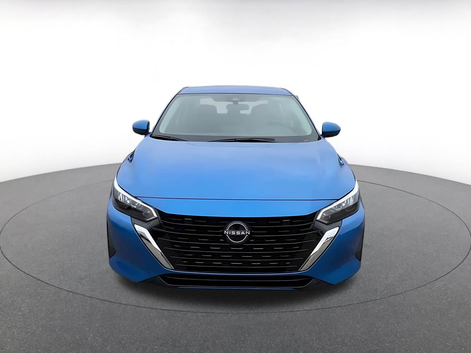 Thumbnail: 2025 Nissan Sentra - 4