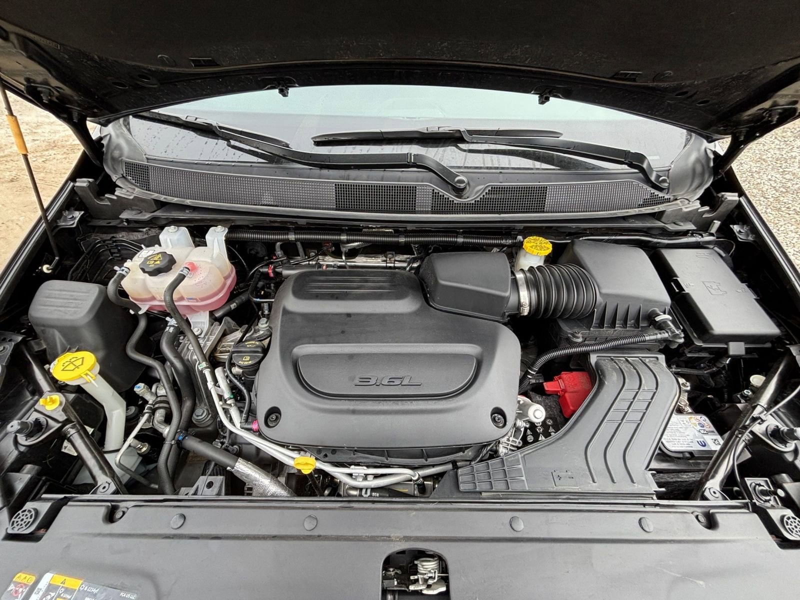 Thumbnail: 2025 Chrysler Pacifica - 35