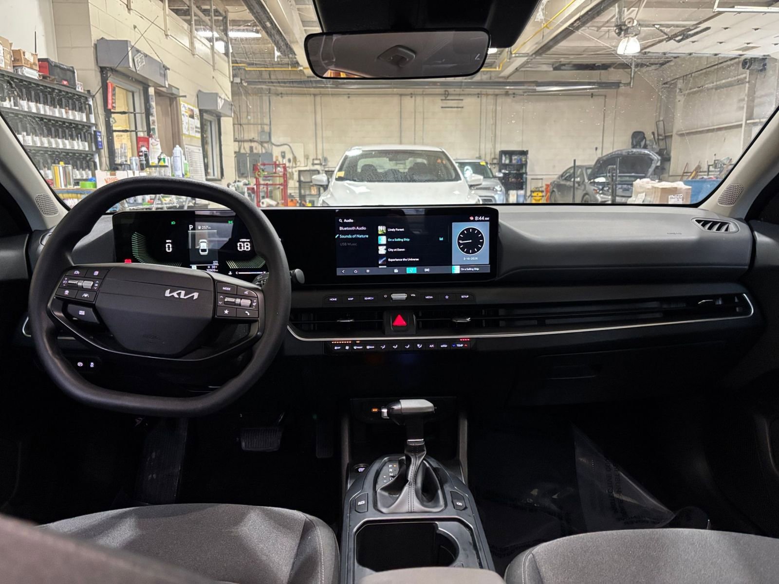 Thumbnail: 2025 Kia K4 - 33