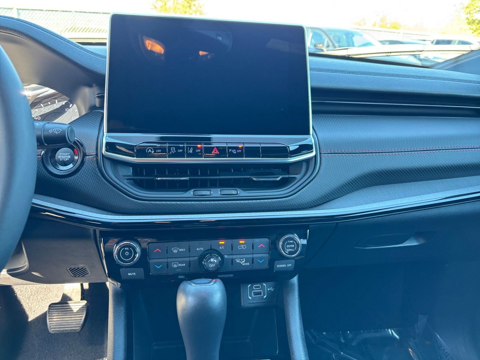 Thumbnail: 2025 Jeep Compass - 18