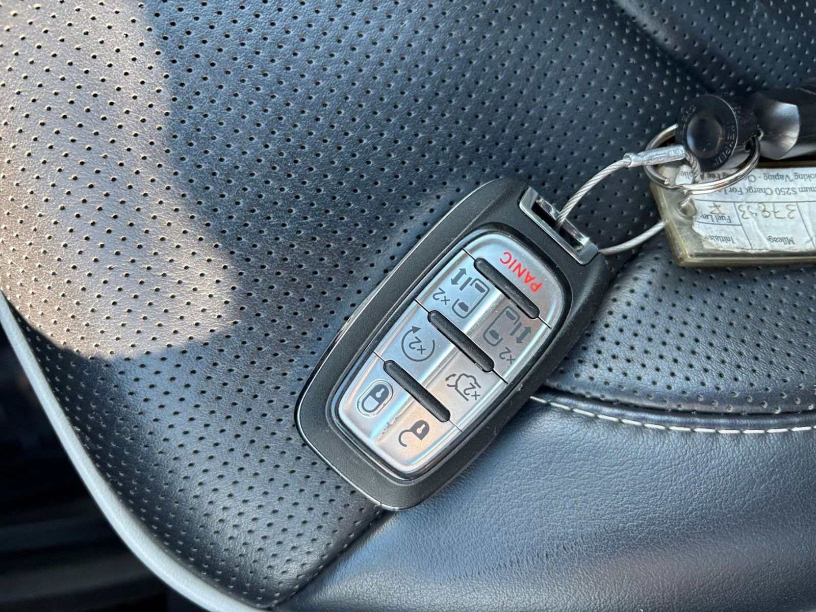 Thumbnail: 2025 Chrysler Pacifica - 23