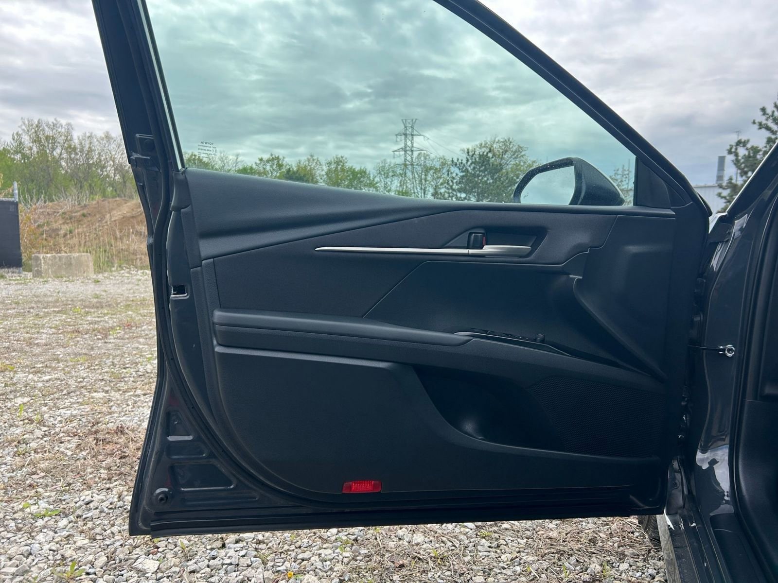 2025 Toyota Camry LE 25