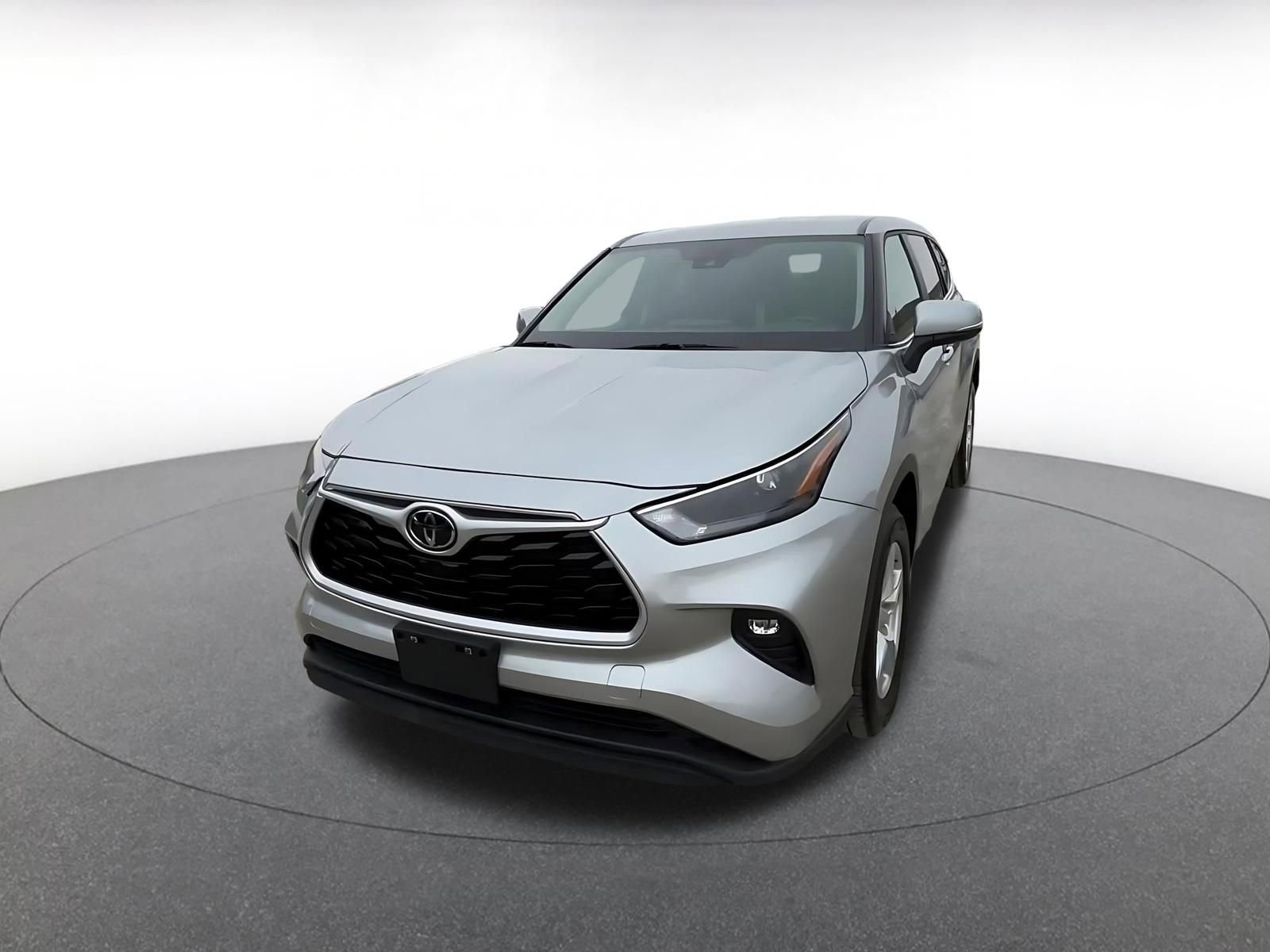 Thumbnail: 2025 Toyota Highlander - 7