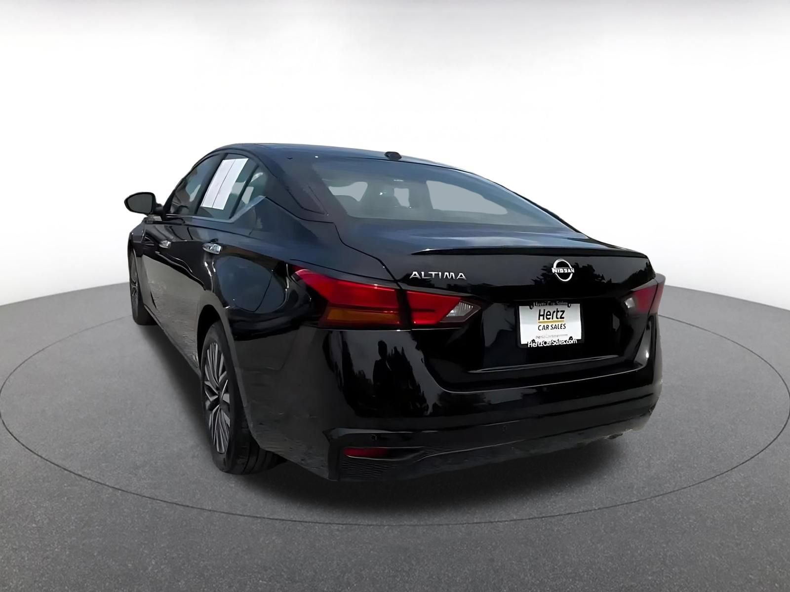 Thumbnail: 2025 Nissan Altima - 11