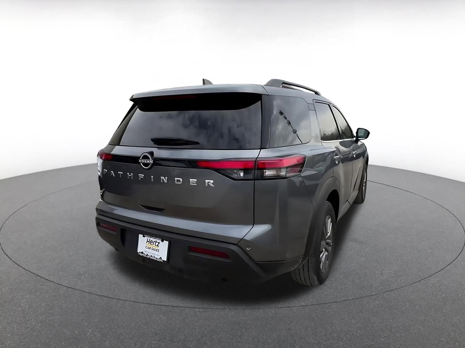 Thumbnail: 2025 Nissan Pathfinder - 14