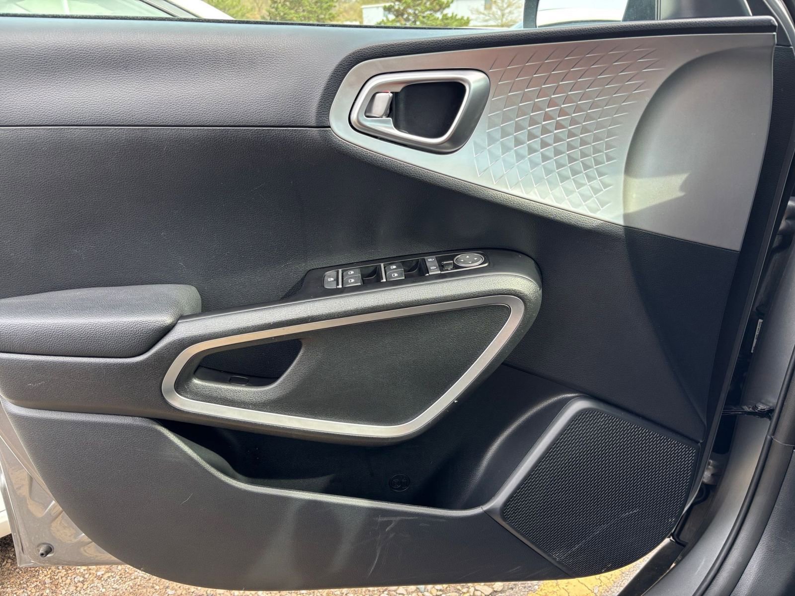 Thumbnail: 2025 Kia Soul - 18