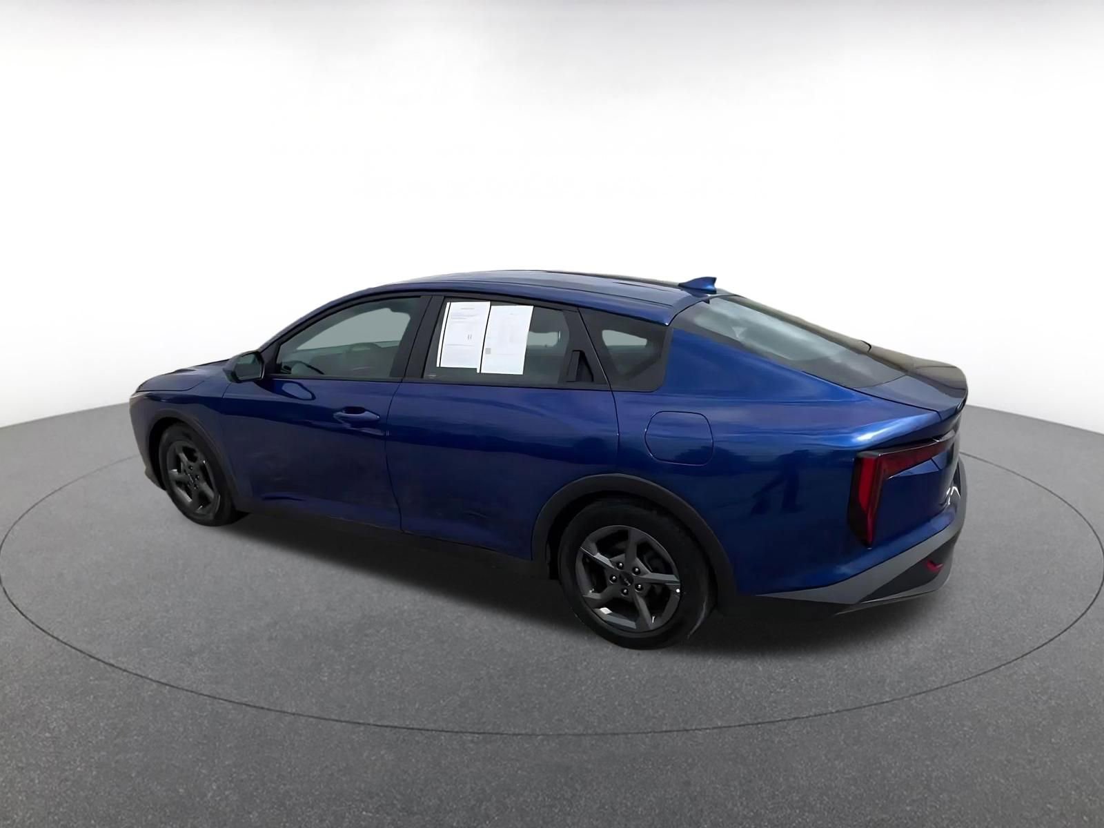 Thumbnail: 2025 Kia K4 - 10