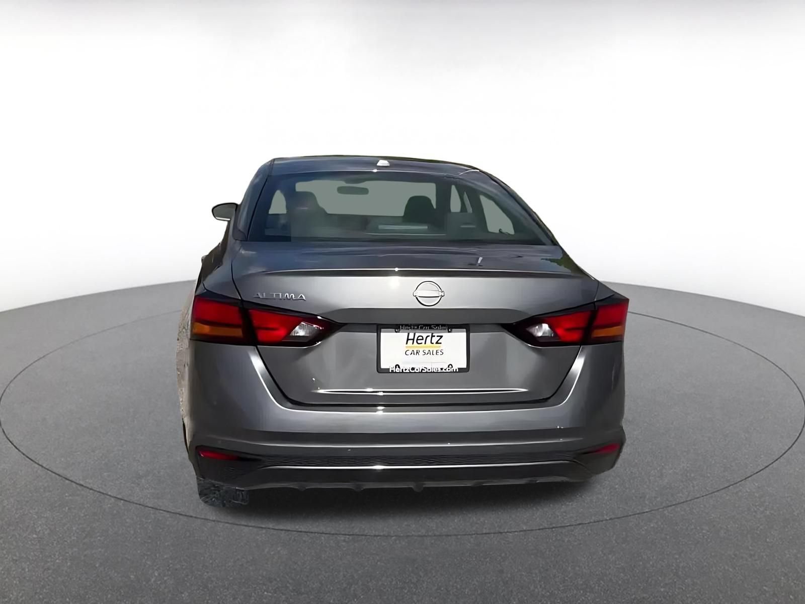 Thumbnail: 2025 Nissan Altima - 10