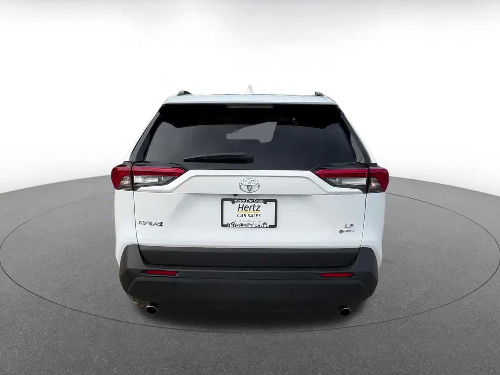 Thumbnail: 2025 Toyota RAV4 - 12