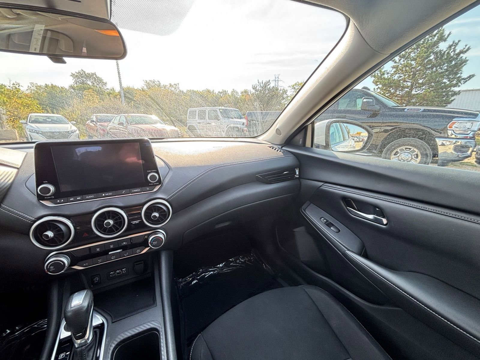 Thumbnail: 2024 Nissan Sentra - 33